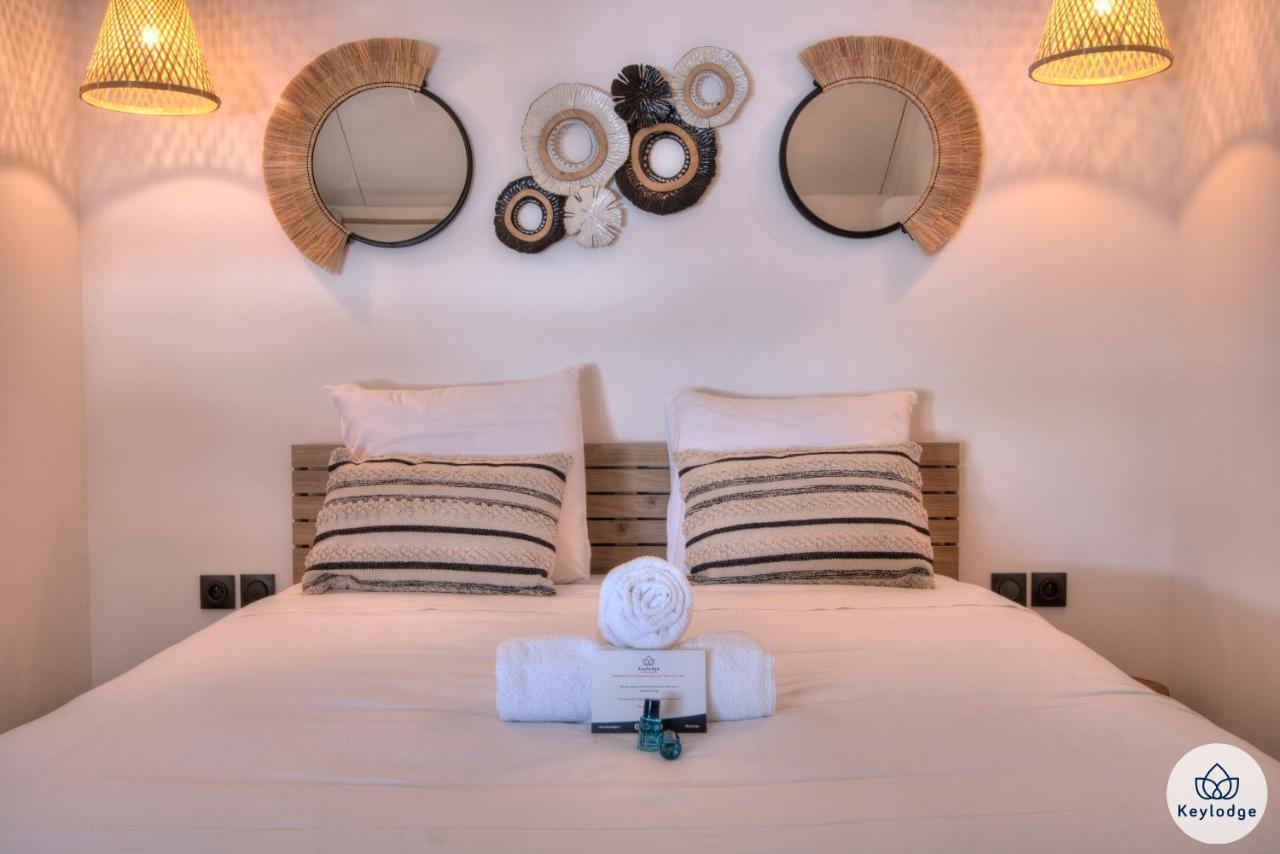 Apt - 4 pers - Petit Duc - Rénové - 44m² - Centre de Mont Rocquefeuil - Saint-Gilles les Bains Extérieur photo