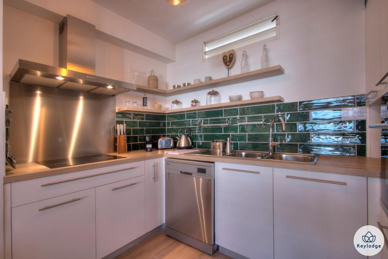 Apt - 4 pers - Petit Duc - Rénové - 44m² - Centre de Mont Rocquefeuil - Saint-Gilles les Bains Extérieur photo