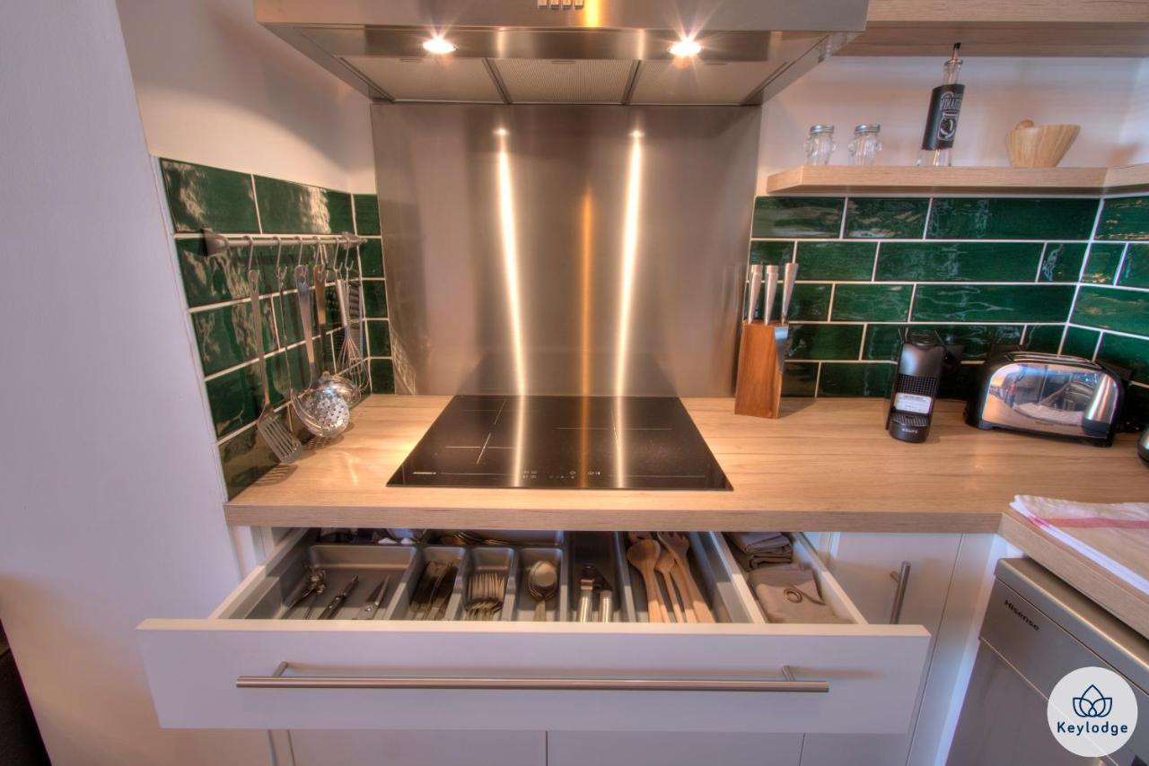 Apt - 4 pers - Petit Duc - Rénové - 44m² - Centre de Mont Rocquefeuil - Saint-Gilles les Bains Extérieur photo