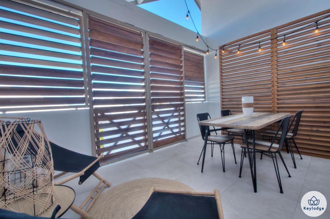 Apt - 4 pers - Petit Duc - Rénové - 44m² - Centre de Mont Rocquefeuil - Saint-Gilles les Bains Extérieur photo