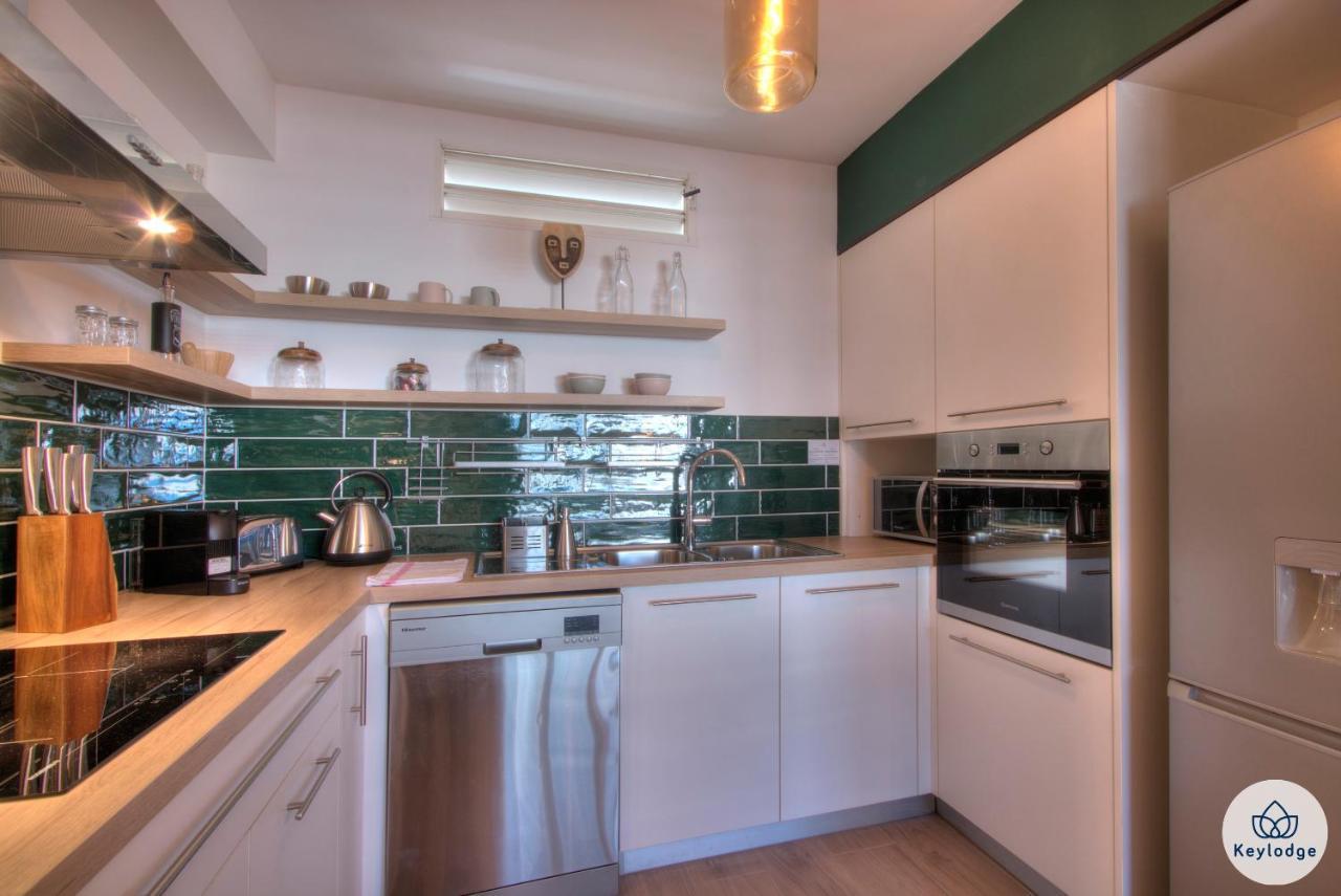 Apt - 4 pers - Petit Duc - Rénové - 44m² - Centre de Mont Rocquefeuil - Saint-Gilles les Bains Extérieur photo